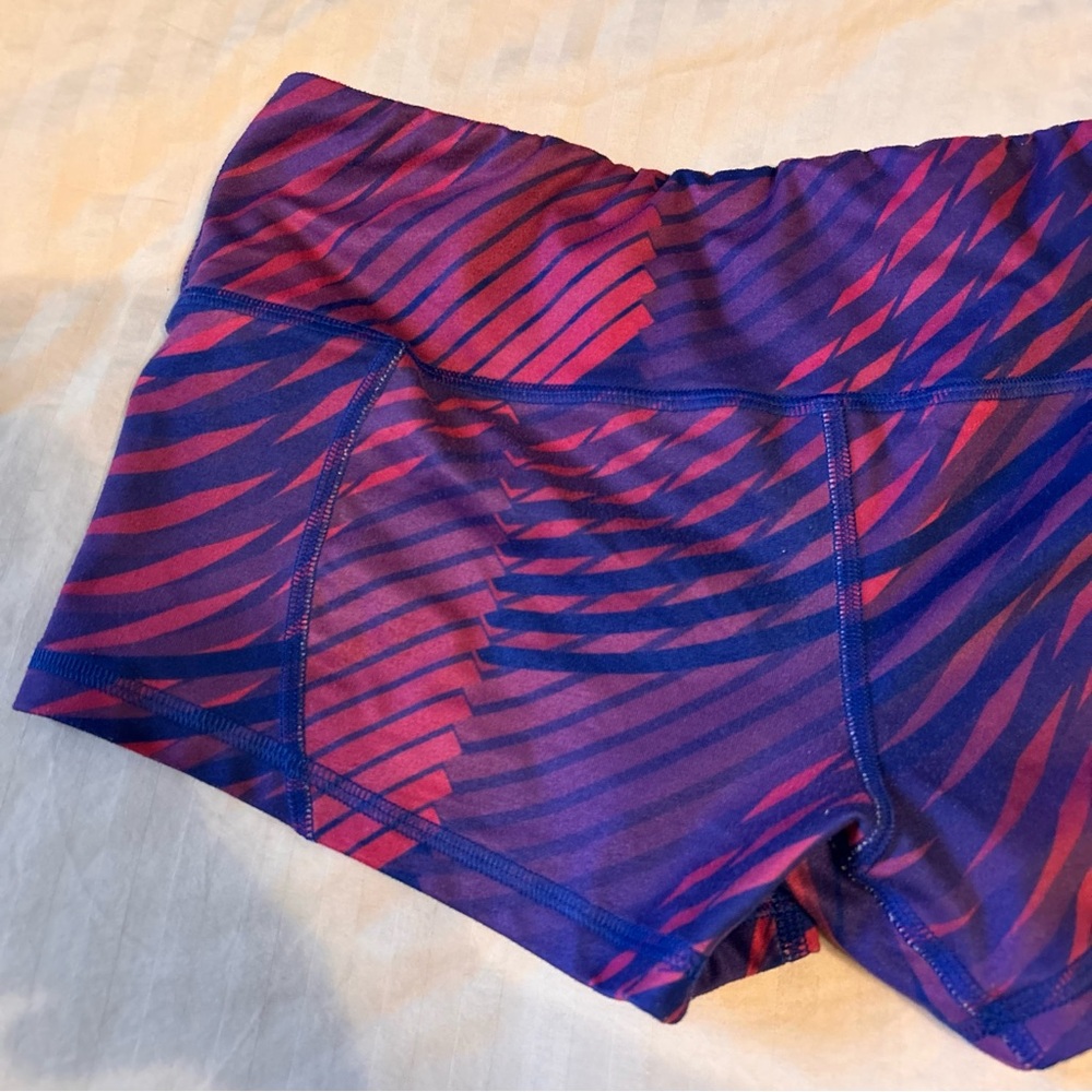 Fleo Low Rise Contour Shorts - Picture 8 of 9